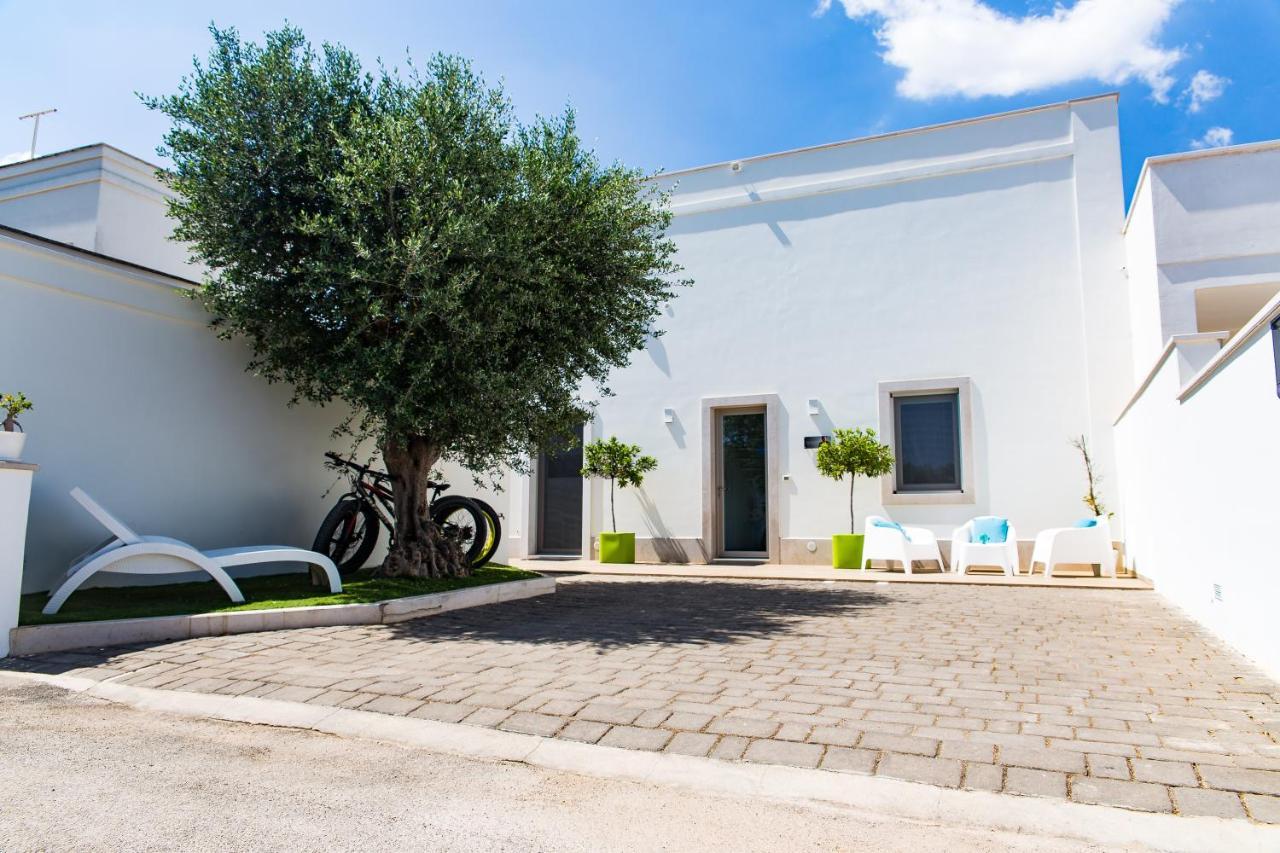 Dal Signor Wolf Bed & Breakfast Pezze Di Greco Exterior foto