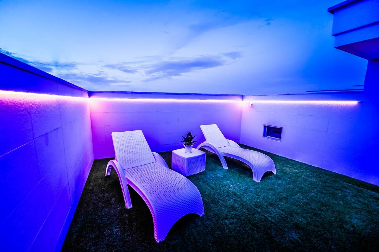 Dal Signor Wolf Bed & Breakfast Pezze Di Greco Exterior foto