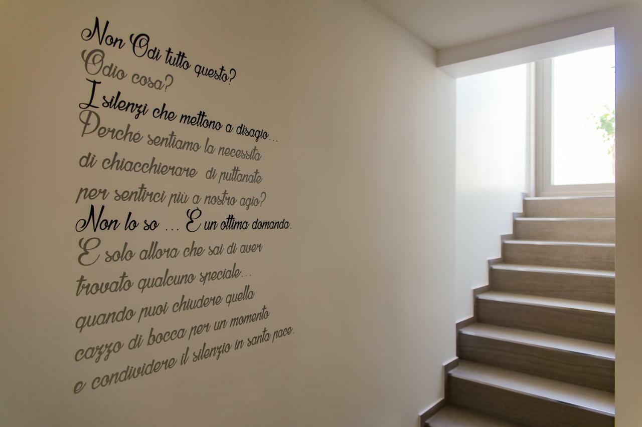 Dal Signor Wolf Bed & Breakfast Pezze Di Greco Exterior foto